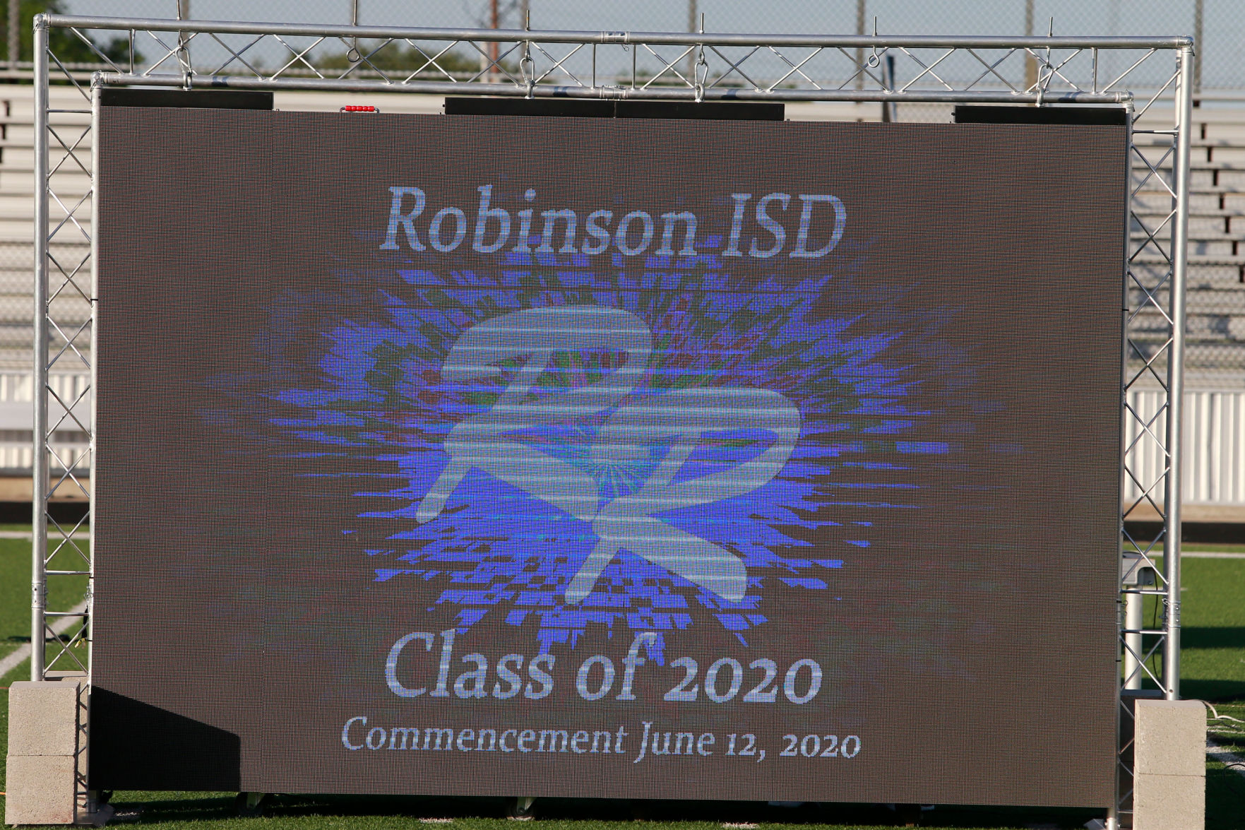 Robinson Graduation JY 144.JPG